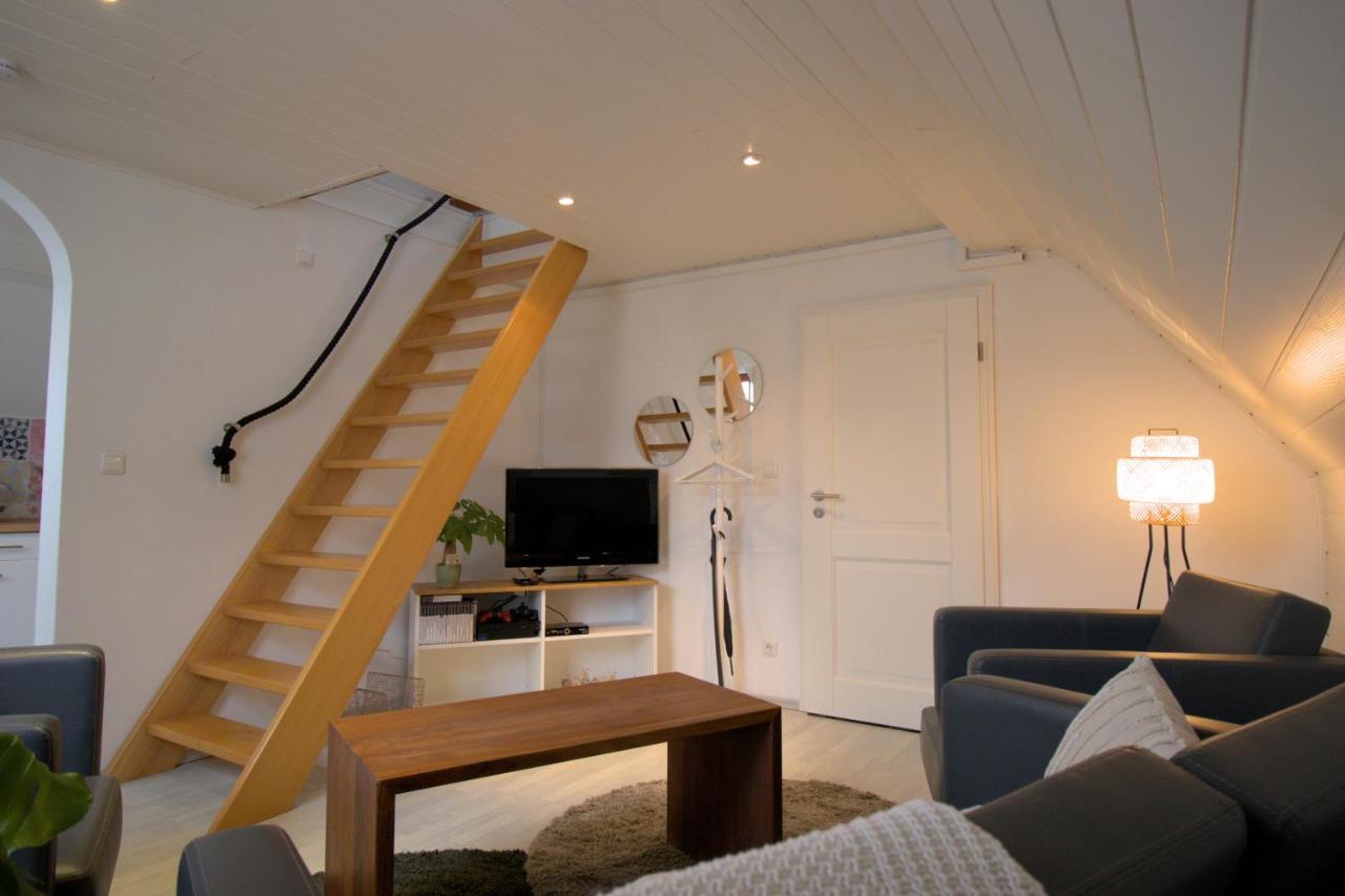 Apartamento Idyllisches Wohnen In Gruener Oase Griesheim  Exterior foto